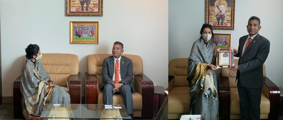  Ambassador Devyani Khobragade met Cambodian Minister of Civil Aviation