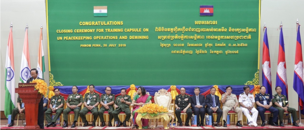  DPM Tea Banh and Ambassador Manika Jain Presided over the Closing Ceremony of Demining Training
